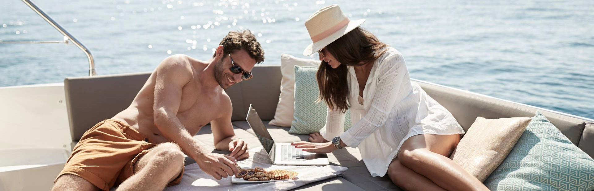 Prestige 460 S Hardtop Yacht