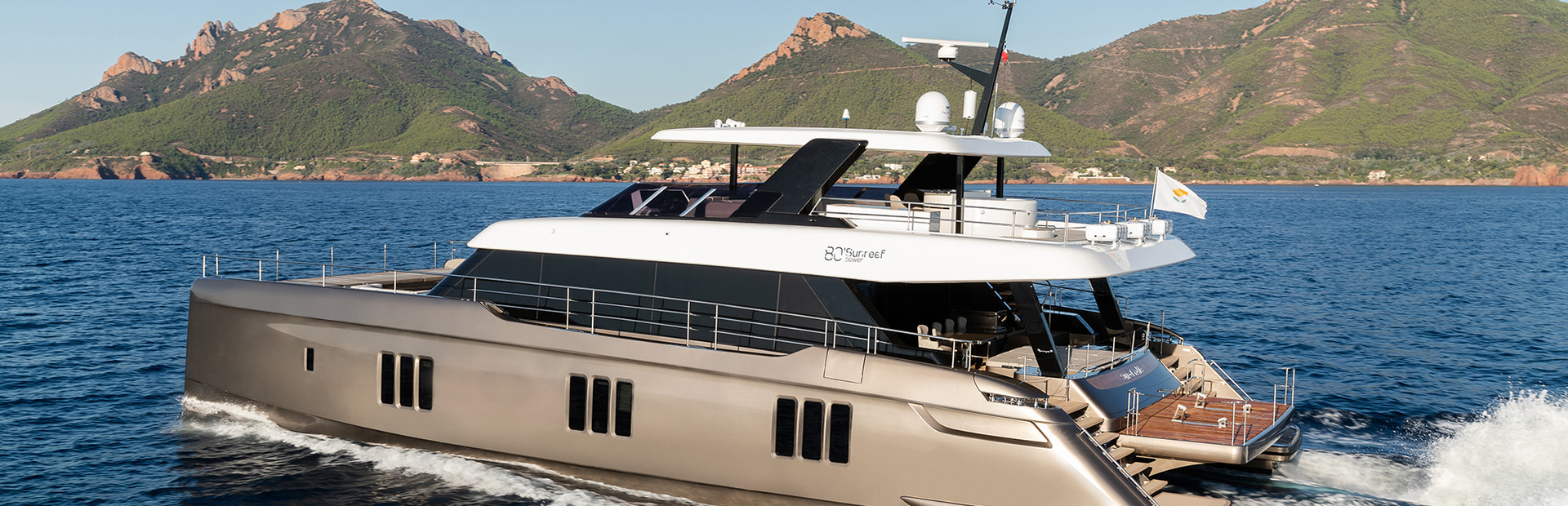 Sunreef Yacht Reviews, Yacht 1