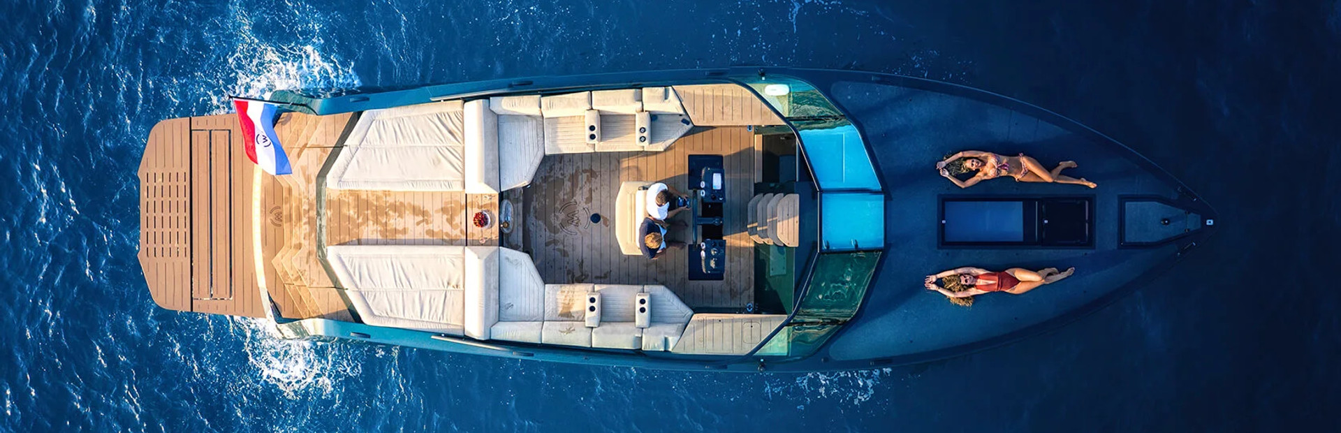Waterdream Yacht Reviews, Yacht 2