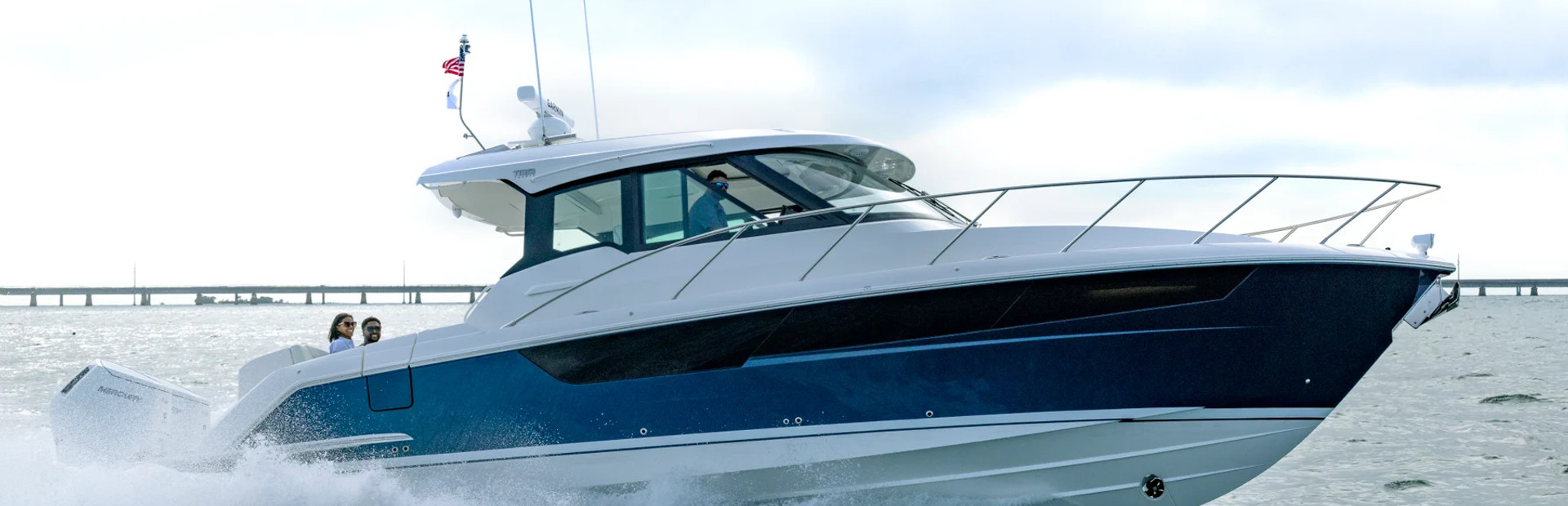 Tiara 39LE Yachts For Sale
