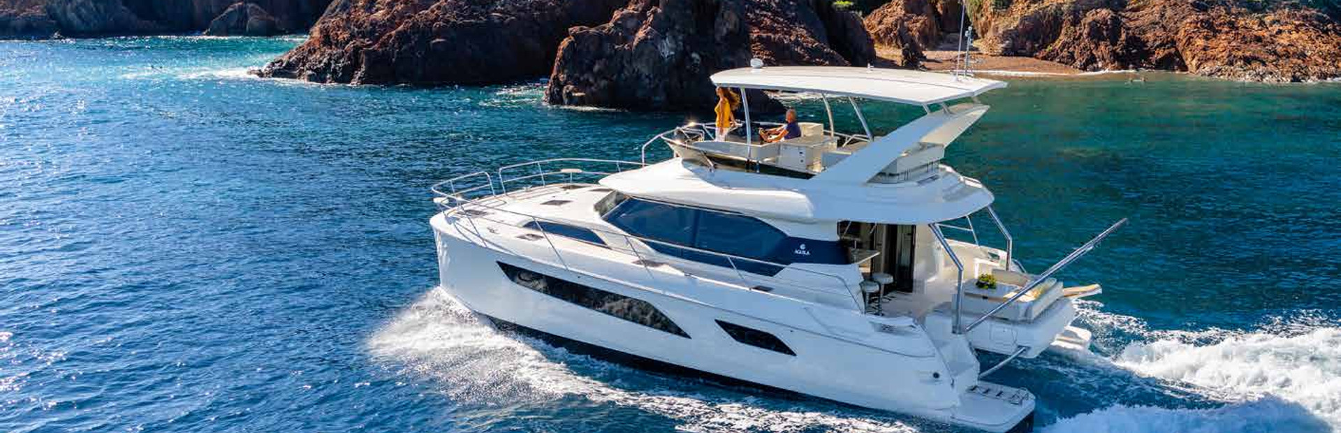 Aquila Boat Reviews, Yacht 1