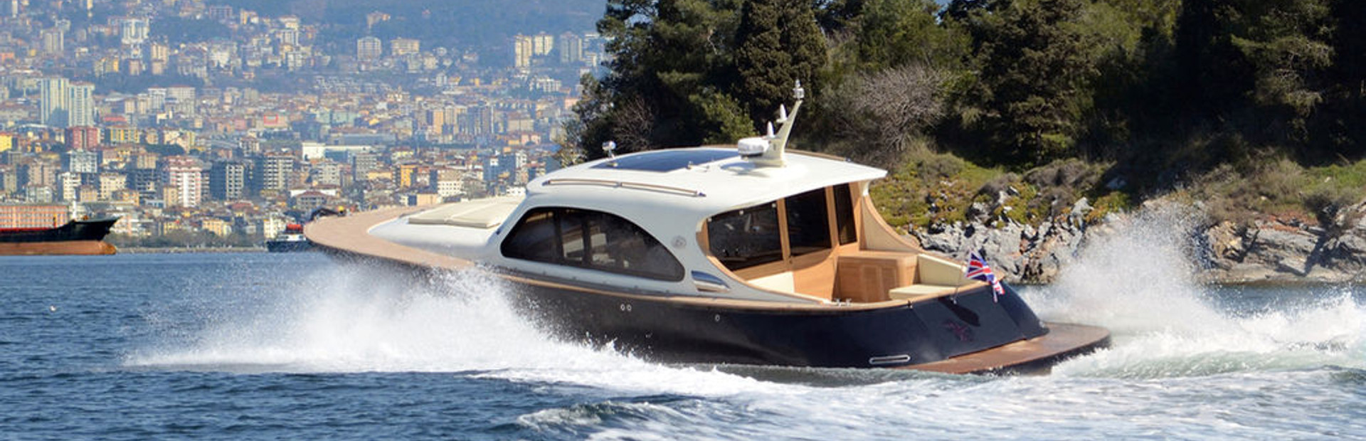 Seven Seas Yachts