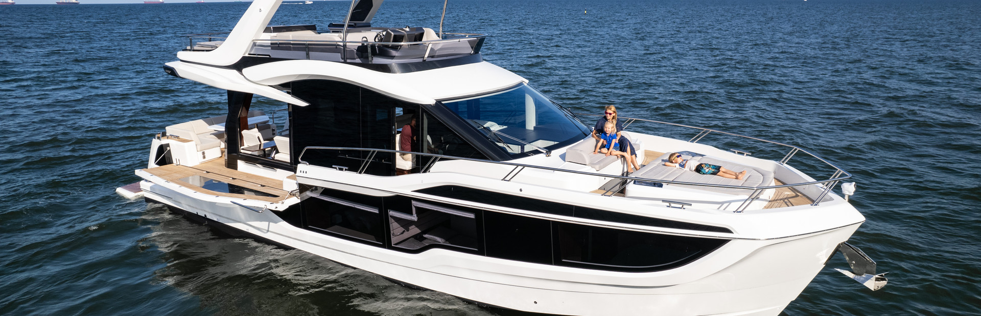 Galeon 560 Fly Boats For Sale