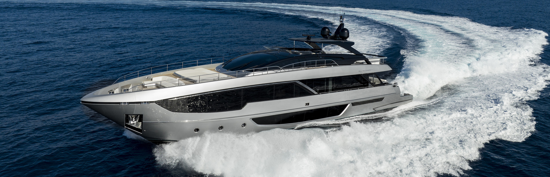 Riva 102' Corsaro Super Yachts For Sale