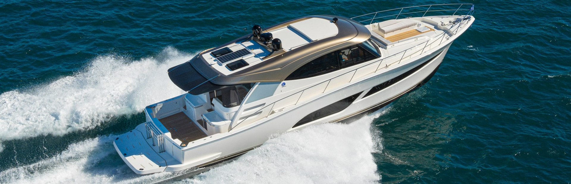 Riviera 585 SUV Boats For Sale