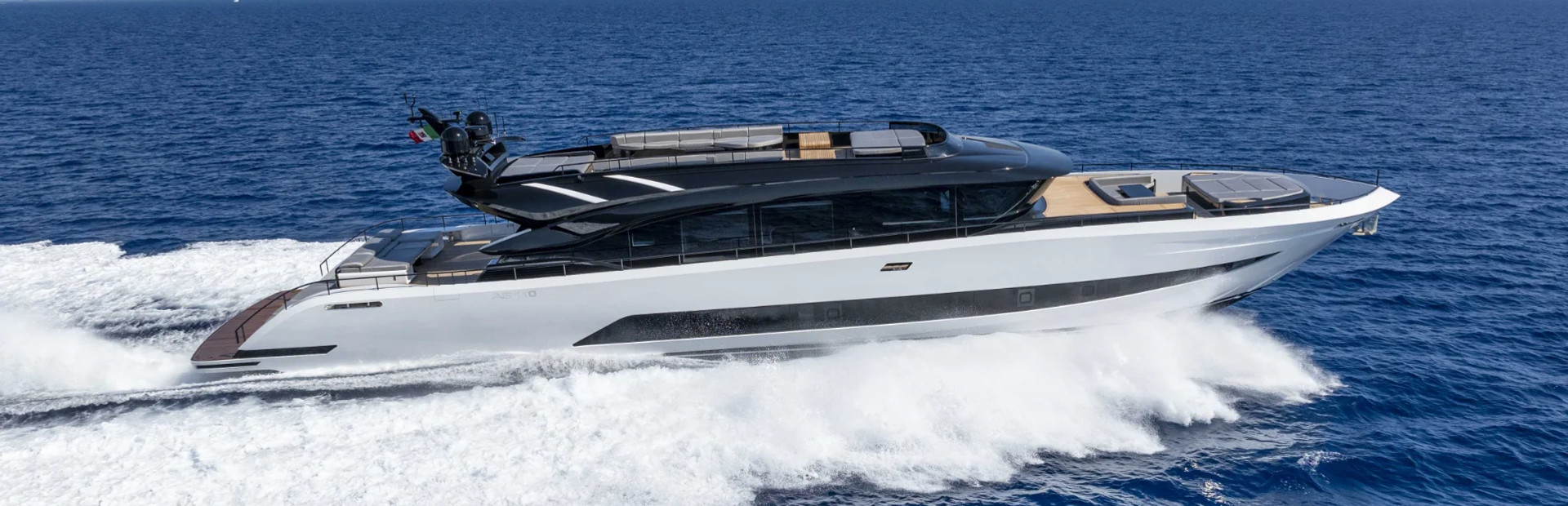 AB 110 Yachts For Sale