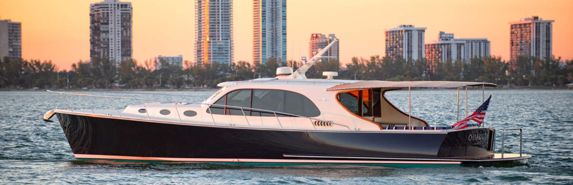 Used Classic Style Yachts For Sale 1