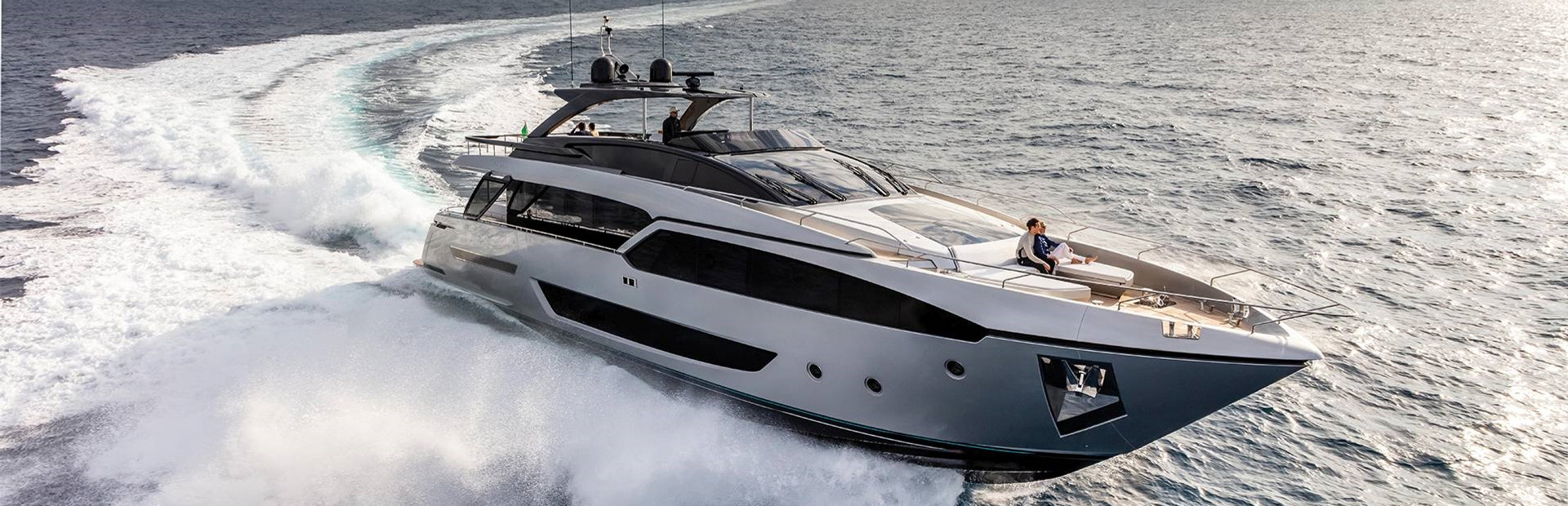 Riva Yacht Reviews, Yacht 1