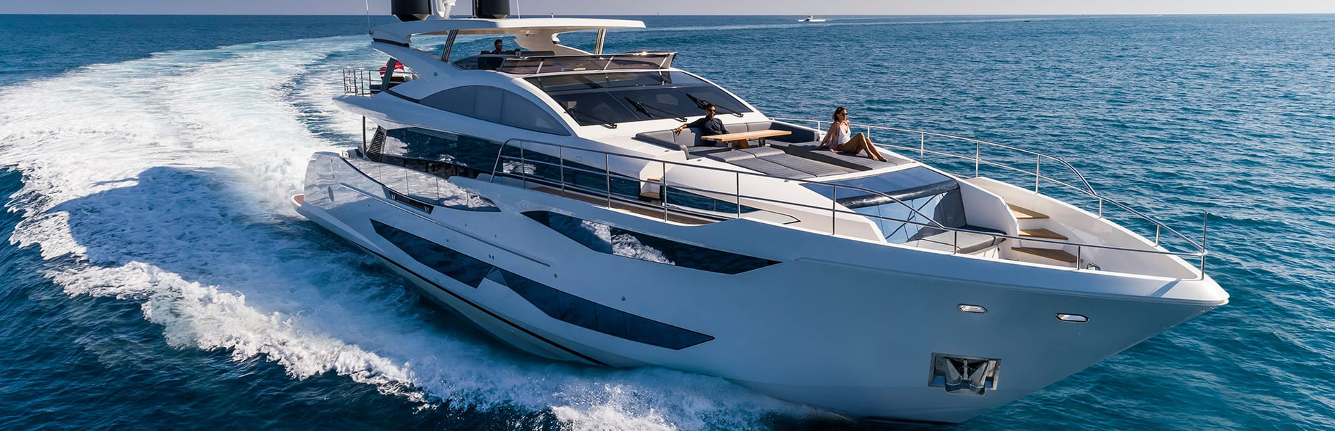 Pearl Yacht Reviews, Yacht 1