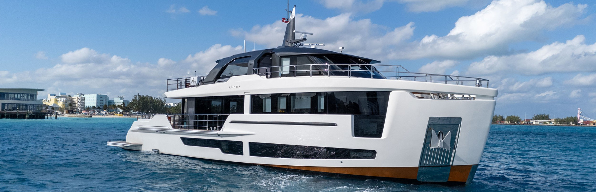 Squalo 100 Yachts For Sale