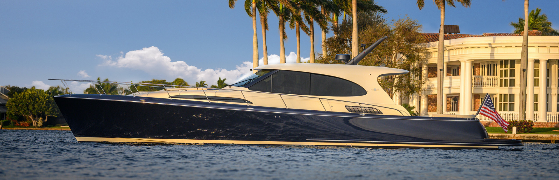 Palm Beach GT60 Gentlemans Yacht