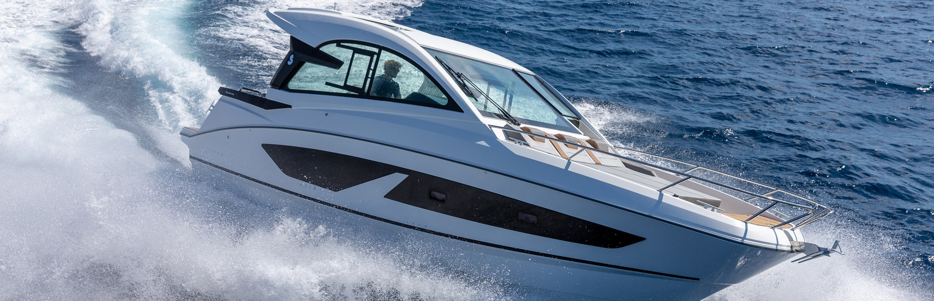 Beneteau Gran Tourismo 32 Yacht