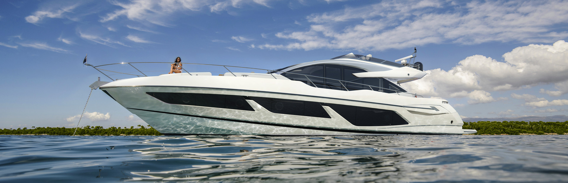 Sunseeker 74 Sport Yacht