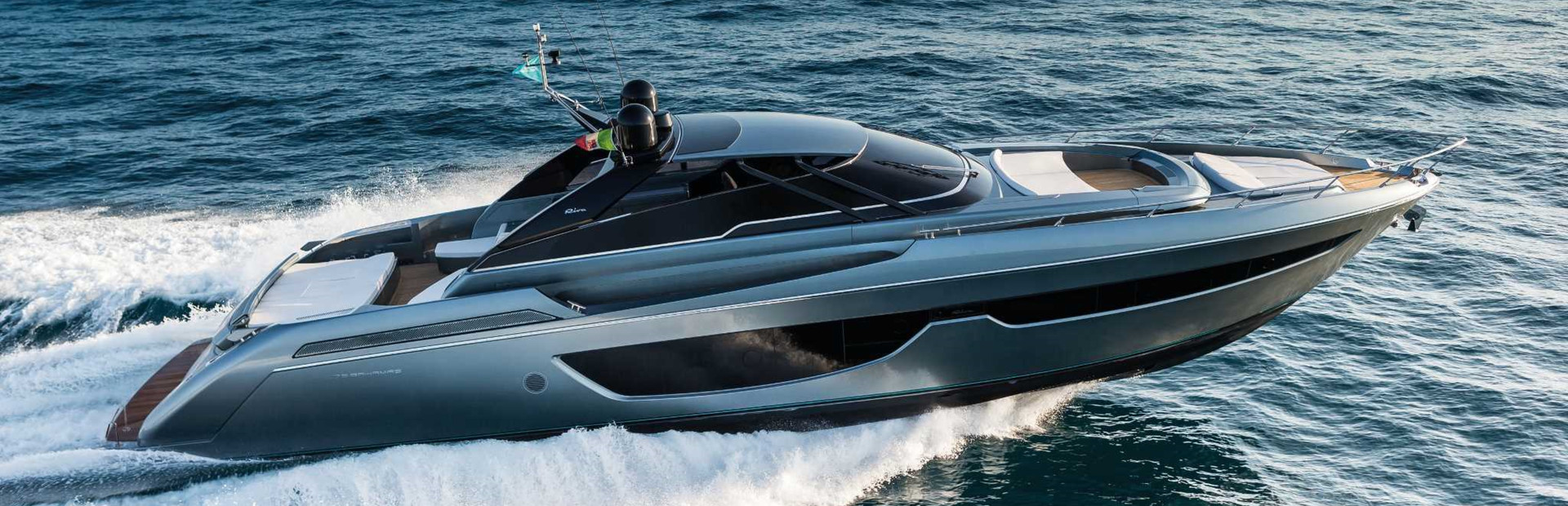 Riva 76 Bahamas Sports Yacht