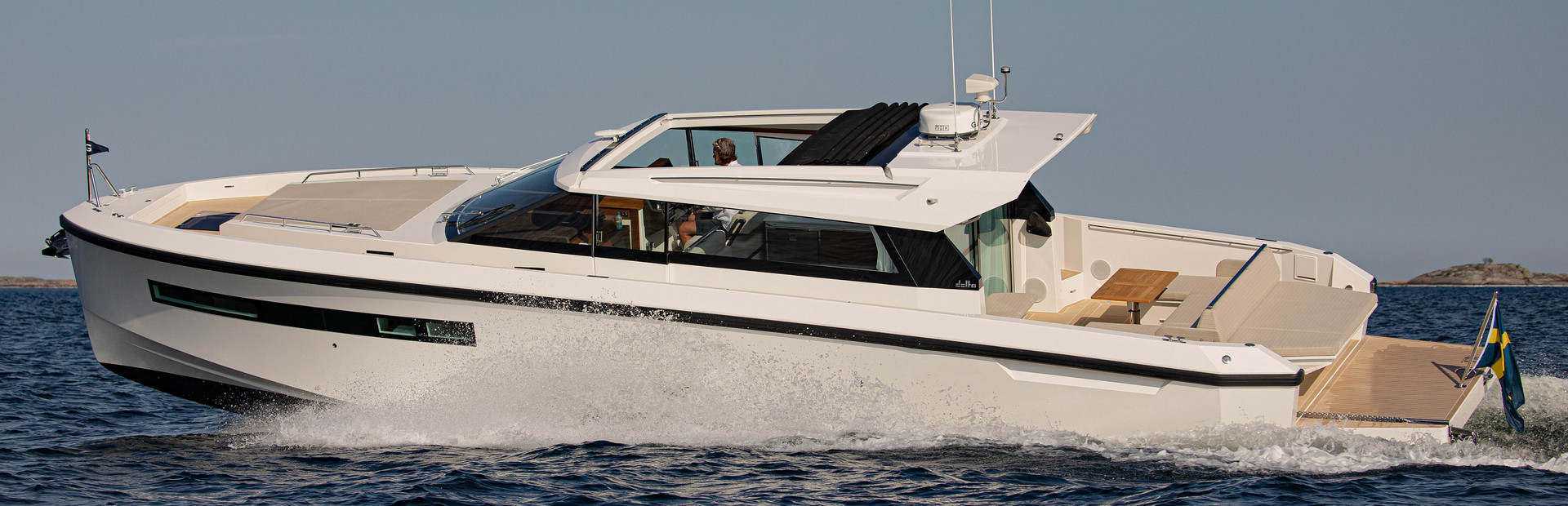 Delta Powerboats 48 Coupé IB Boats For Sale