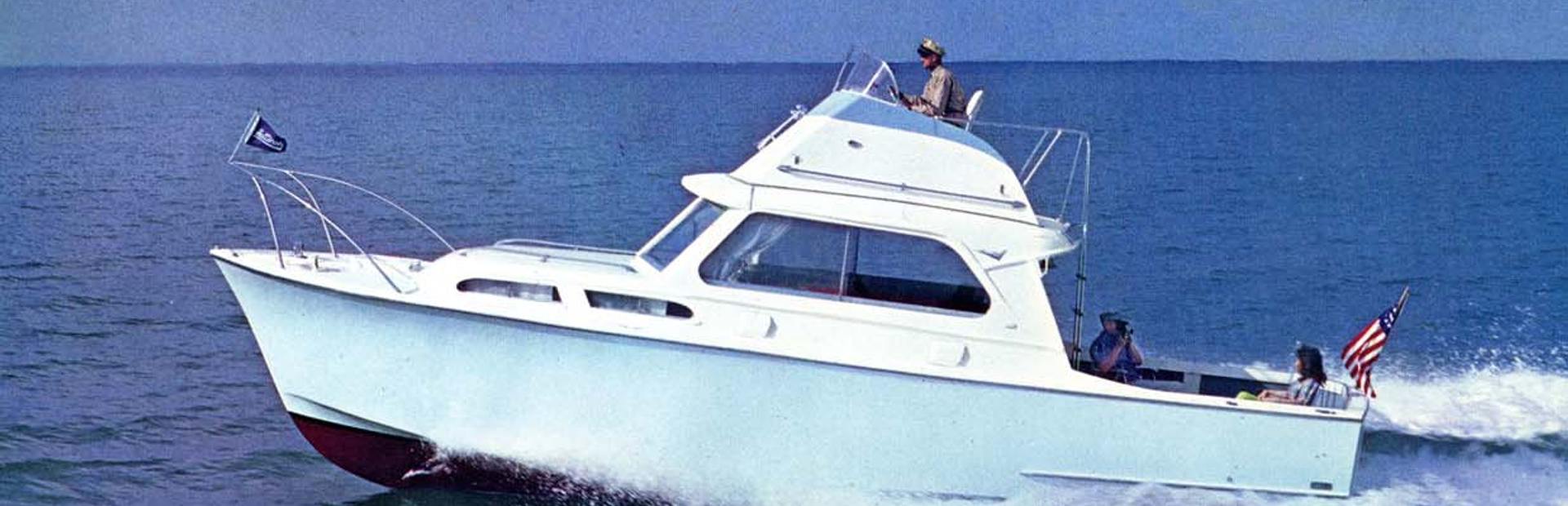 Hatteras 34 Sport Cruiser Yacht, Example 1