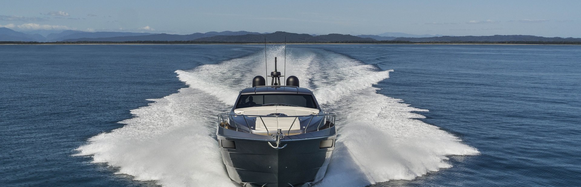 New Pershing X Series Yacht 5