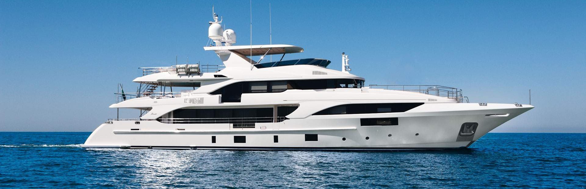 Benetti Classic Supreme 132' Yacht, Example 1