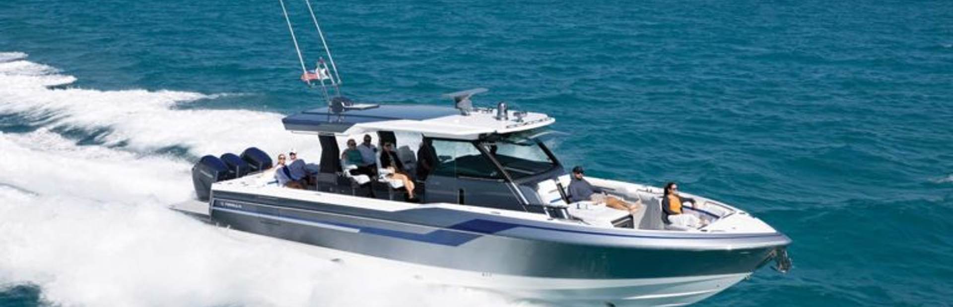 New Formula Center Console Boat 5