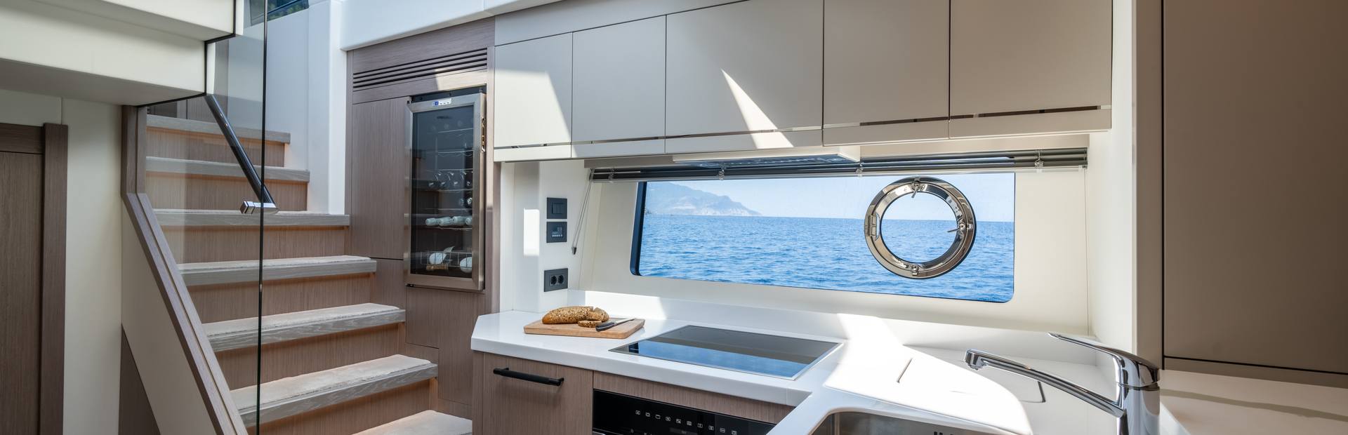 Sunseeker Sport Yachts, Example 7