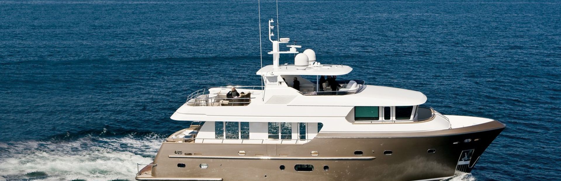 Horizon EP77 Yachts (2012 - 2018), Example 1