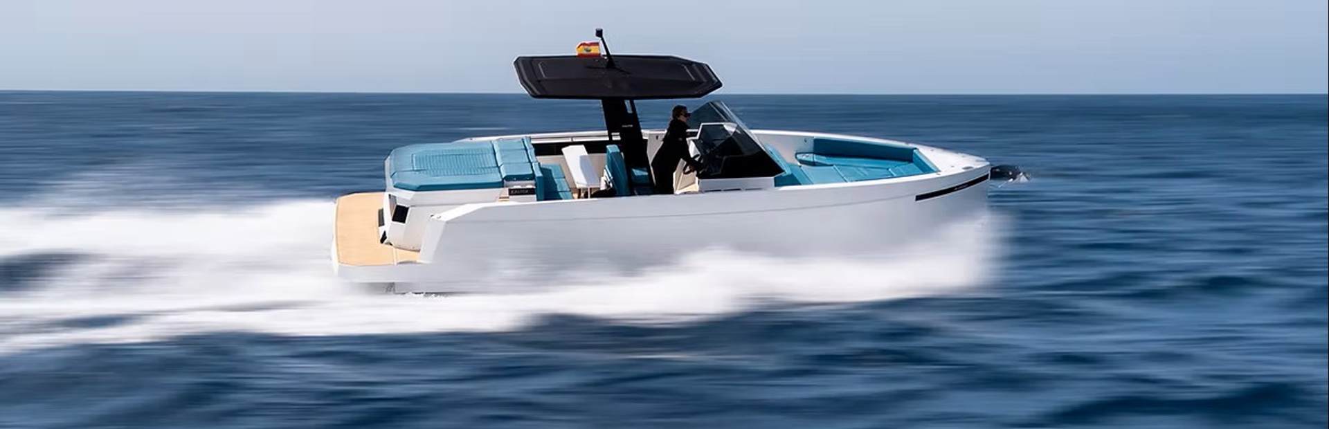 De Antonio D29 Boats, Example 1