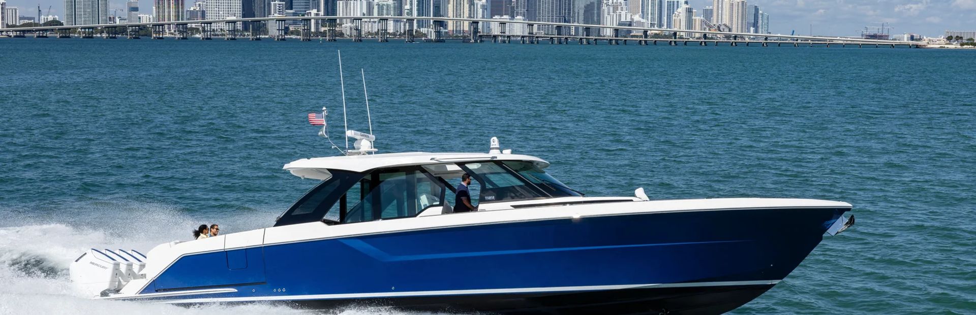 Tiara 56LS Yacht, Example 1