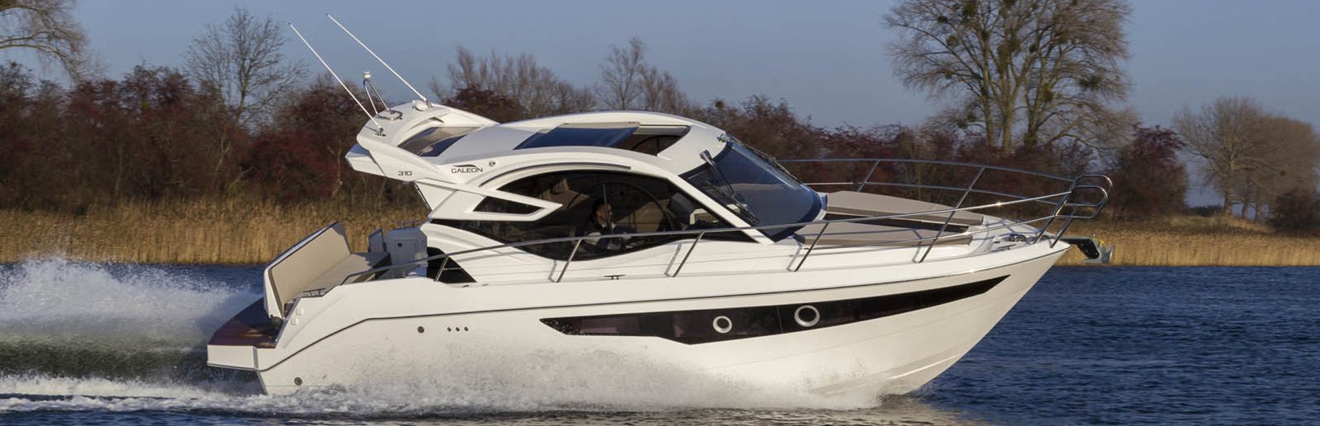 Galeon 310 HTC Boat, Example 1