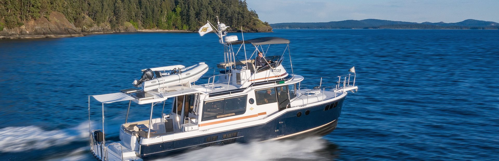 Ranger Tugs R-43 CB Boat, Example 1