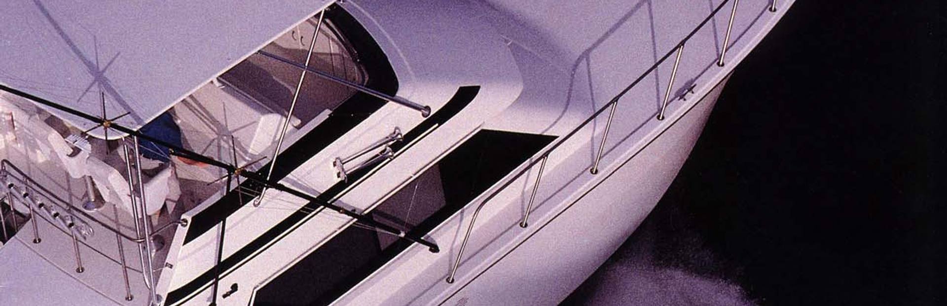 Hatteras 46 Convertible Yacht (Mk3, 1992 - 1994), Example 1