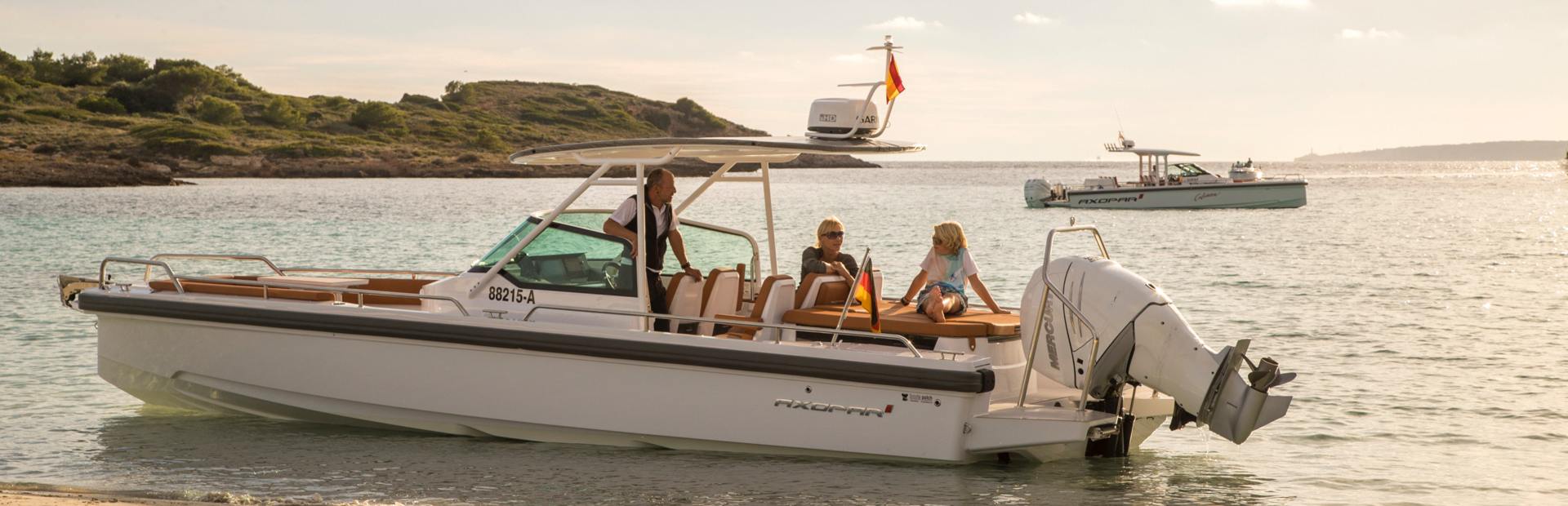 Axopar 28 T-Top Yacht, Example 1