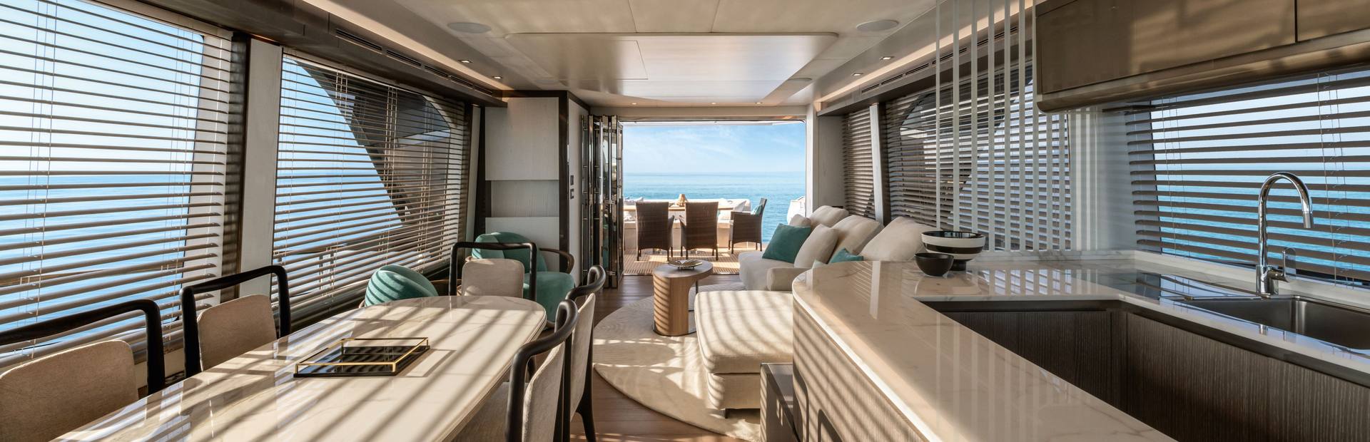 Monte Carlo Yachts MCY Yachts, Example 11