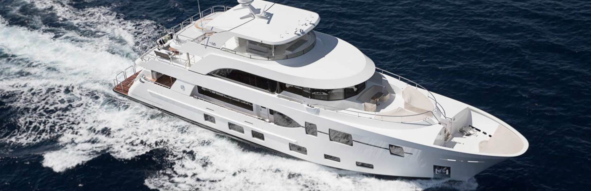 Ocean Alexander 120 Megayacht (Gen 2, 2016 - ), Example 1
