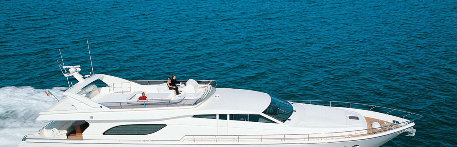 Ferretti 80 Yacht, Example 1