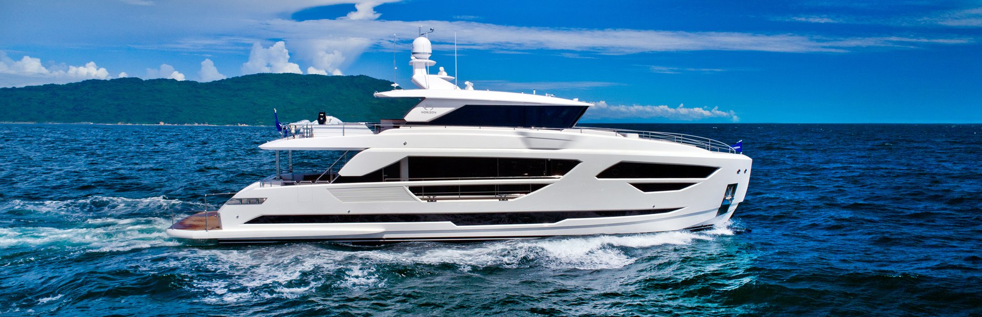 Horizon FD87 Yachts (2017 - 2021), Example 1