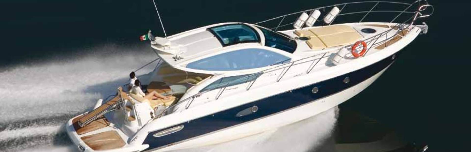 Cranchi 43 HT Yacht, Example 1