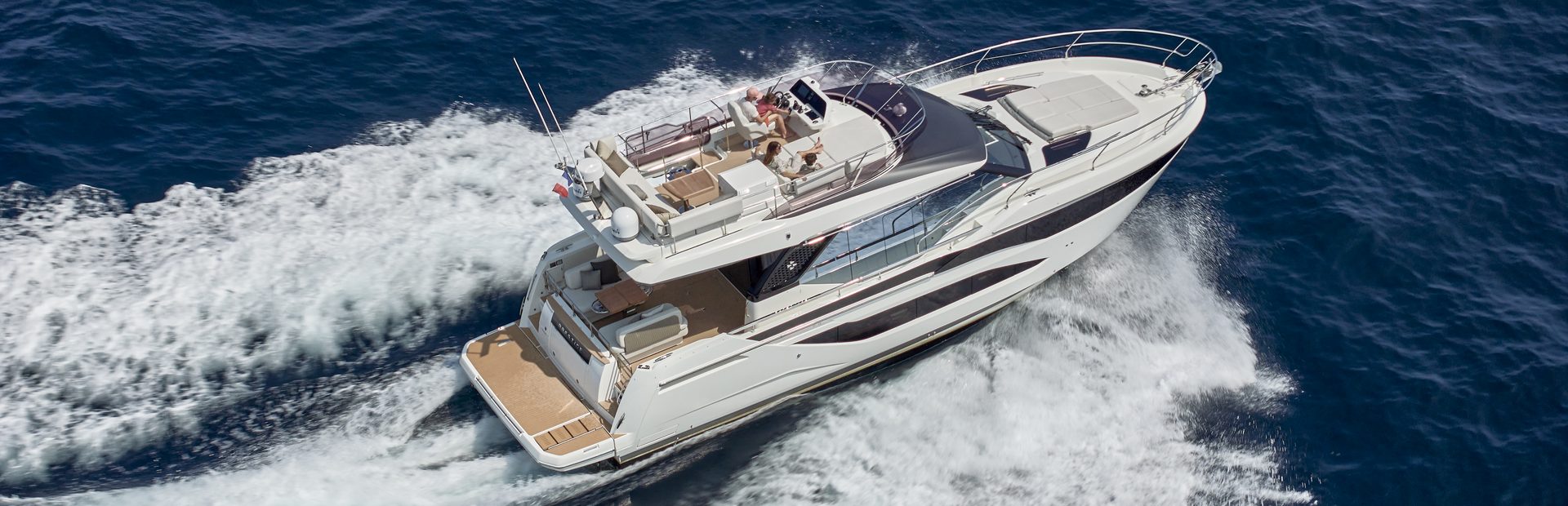 New Prestige F-Line Yacht 5