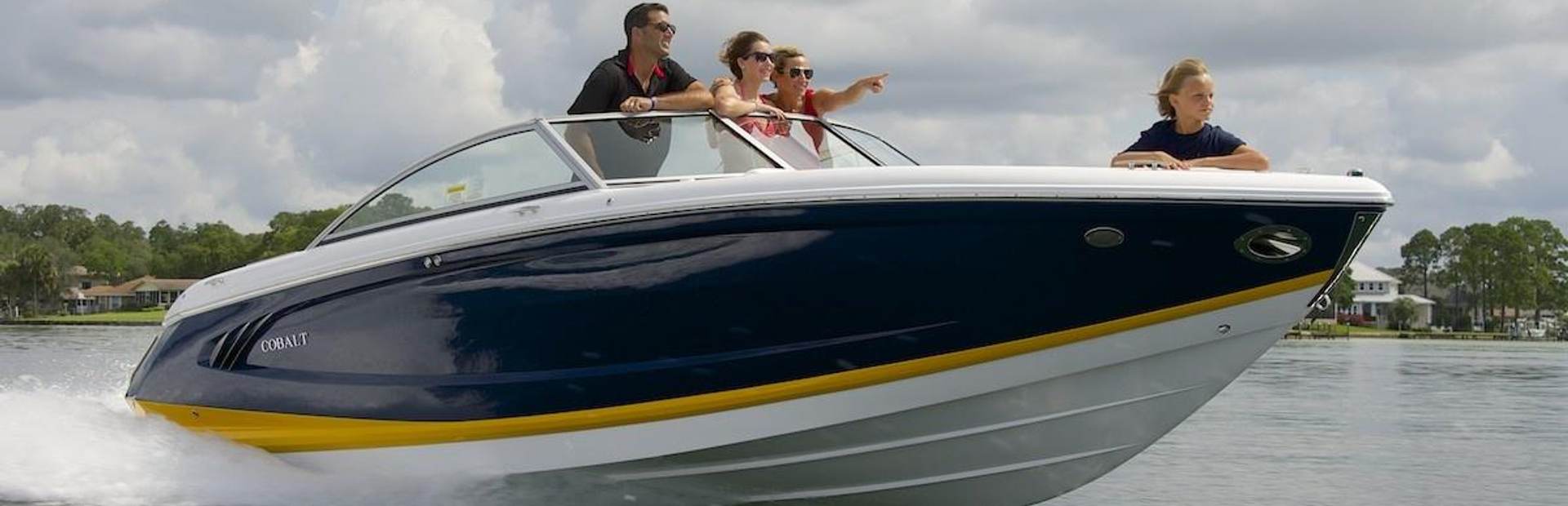 Cobalt A25 Boat, Example 1