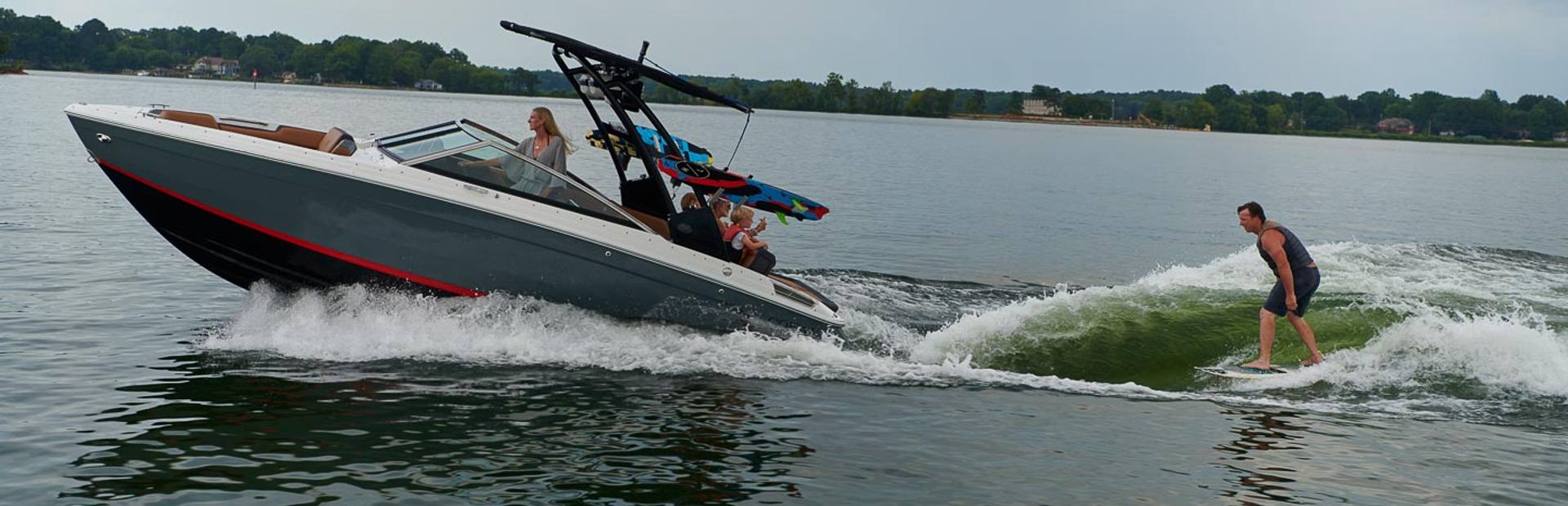 Cobalt Boats R4 Surf Boat, Example 1