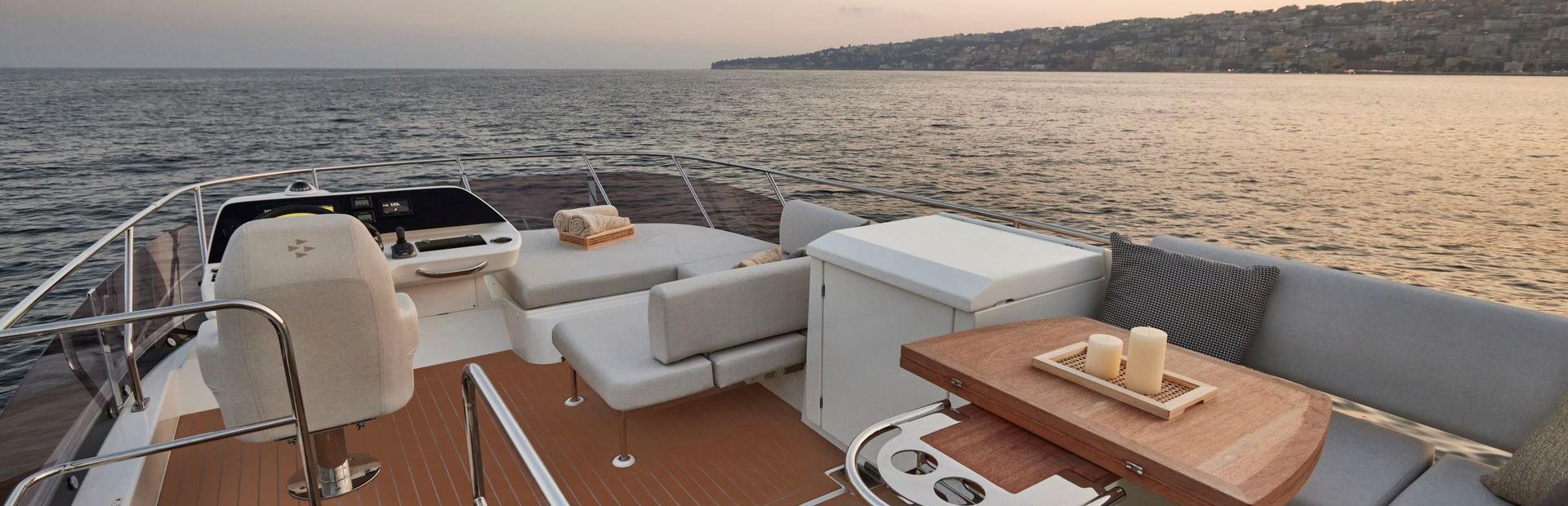 New Prestige F-Line Yacht 8