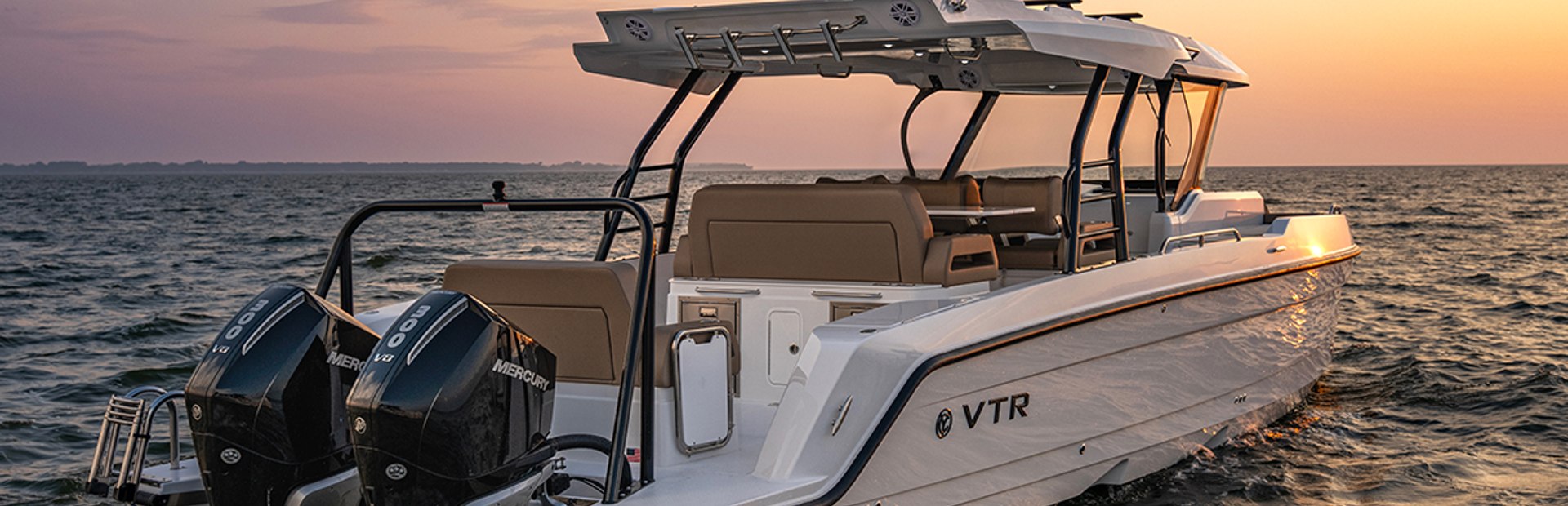 New &amp; Used Cruisers Yachts VTR Cruisers, Example 3