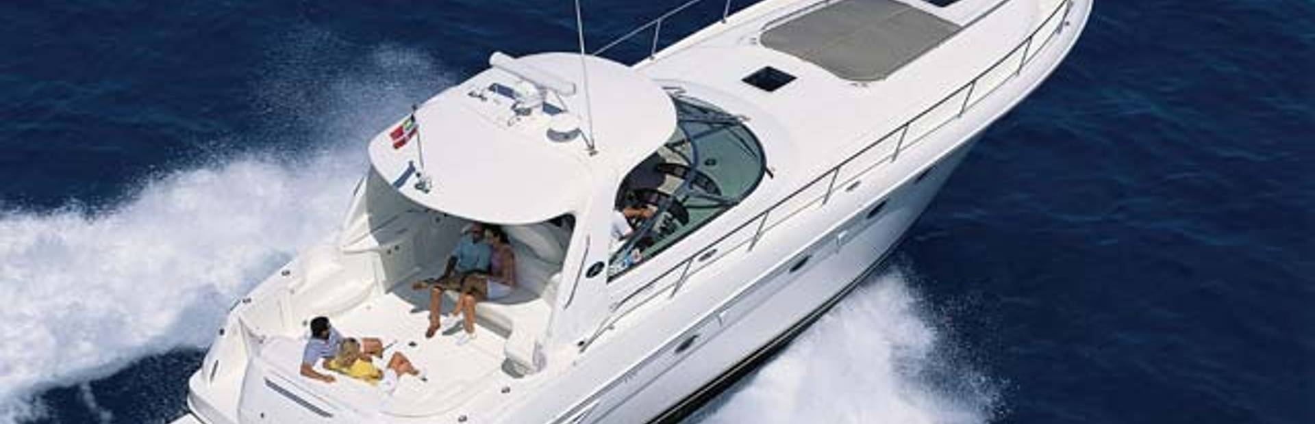 Sea Ray 460 Sundancer Yacht (Mk2, 2001 - 2005), Example 1