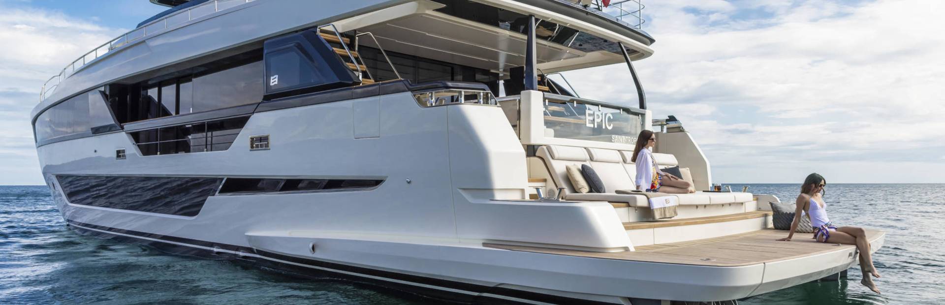 New &amp; Used Ferretti Yachts Flybridge Yachts, Example 2