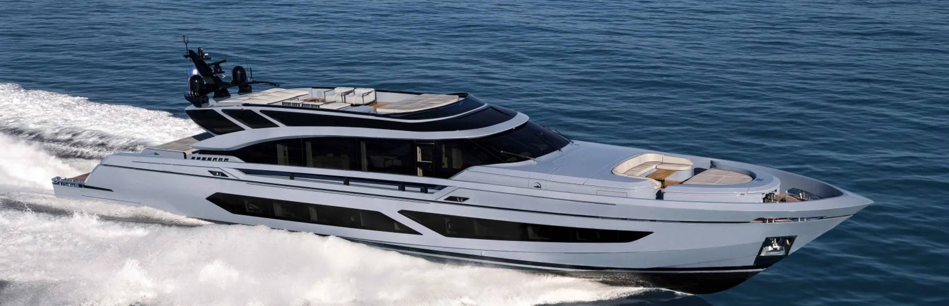 AB 130 Yacht, Example 1