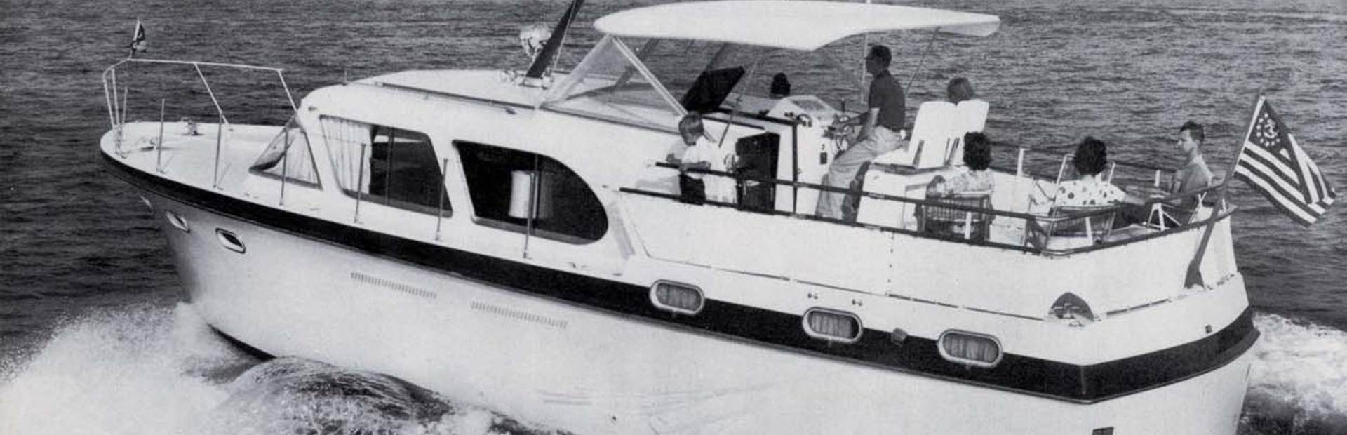 Hatteras 41 Double Cabin Yacht, Example 1