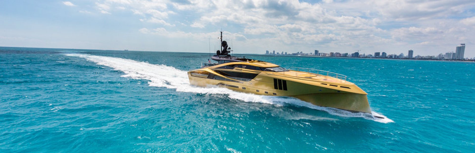 Palmer Johnson 48M SuperSport Yacht, Example 1