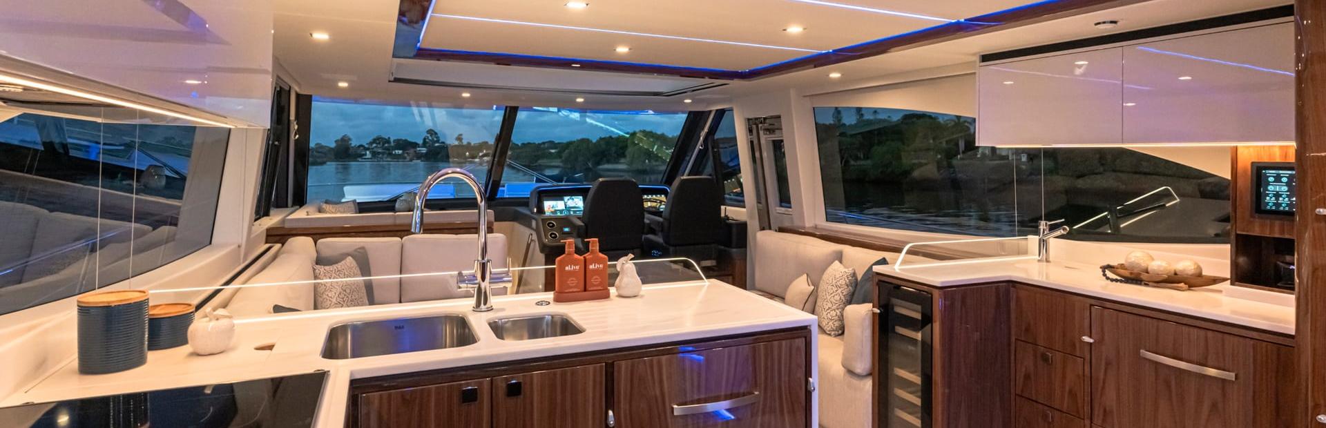 New Riviera Sport Yacht 8