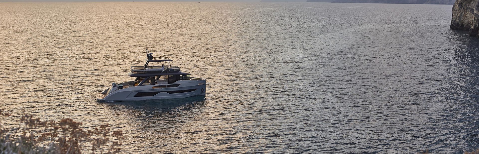 Explorer 62 Yacht, Example 1