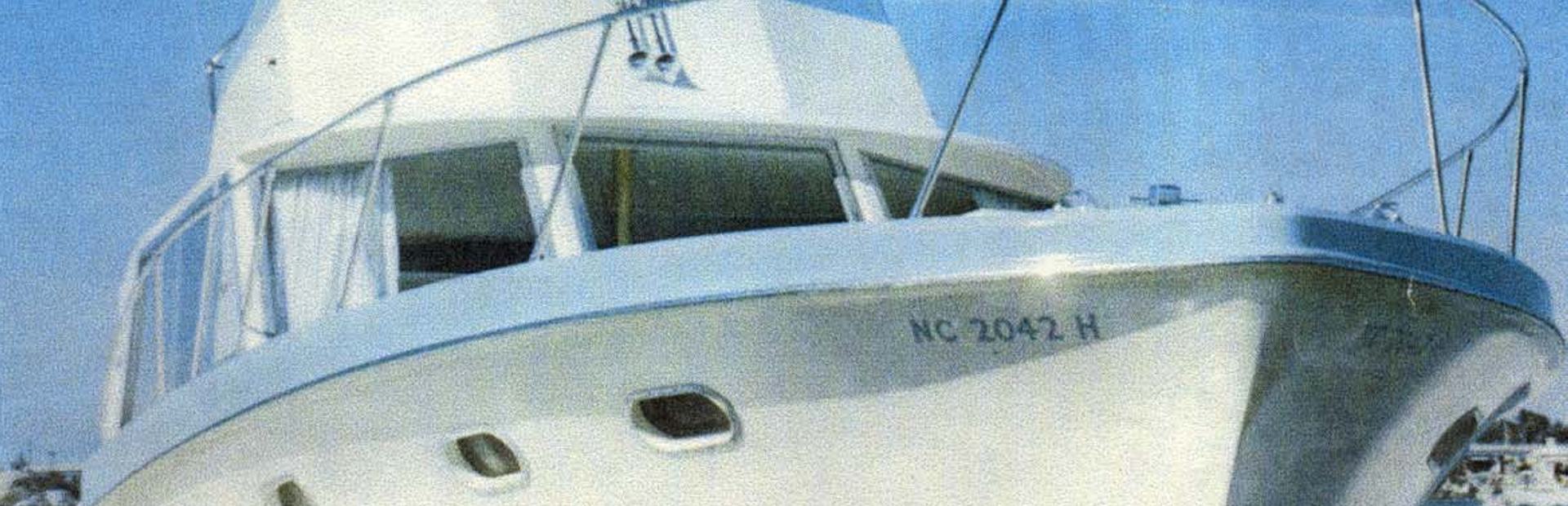 Hatteras 41 Convertible Yacht (Mk1, 1964 - 1971), Example 1