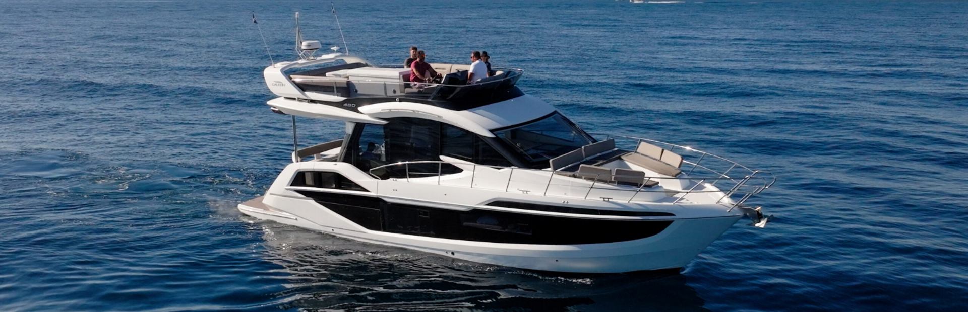 Galeon 480 Fly Boat, Example 1